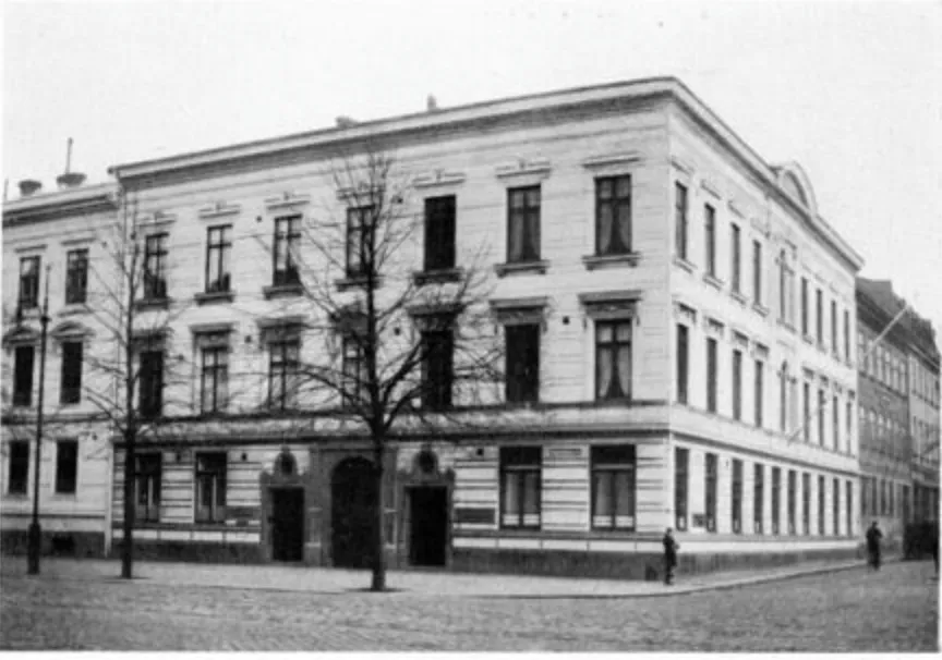 GIGAB office building at Västra Hamngatan 10 in Gothenburg